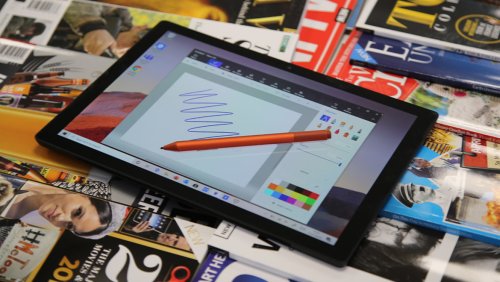 بهترین-سرفیس-برای-طراحی-گرافیک،-صنعتی-و-دیجیتال-در-2025