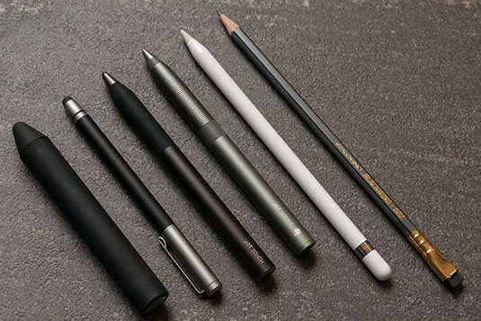 Brief review of the Apple Pencil 1st gen بررسی اجمالی قلم اپل نسل 1