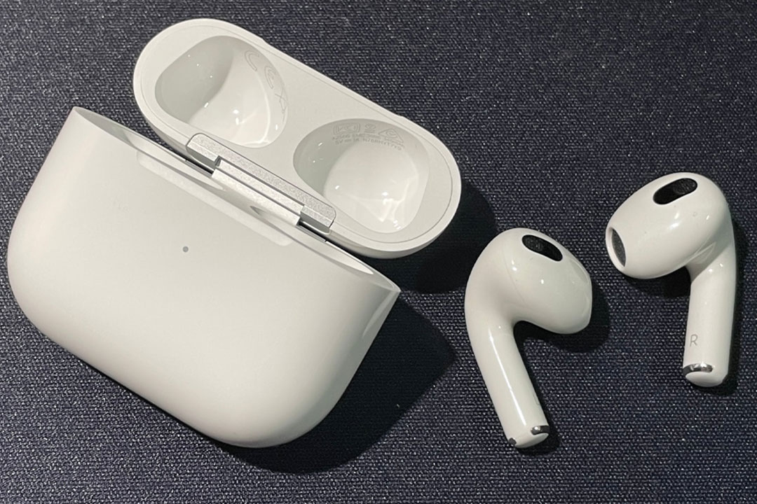 What is Airpod and what is its use? ایرپاد چیست و چه کاربردی دارد؟