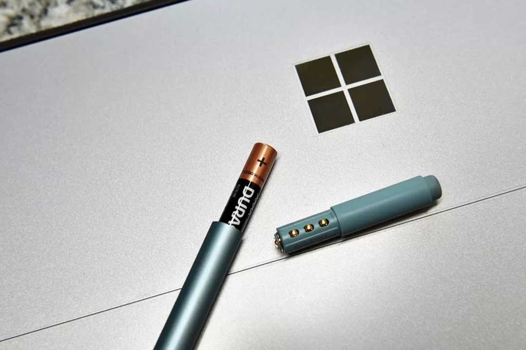 How to replace the Surface Pen battery?