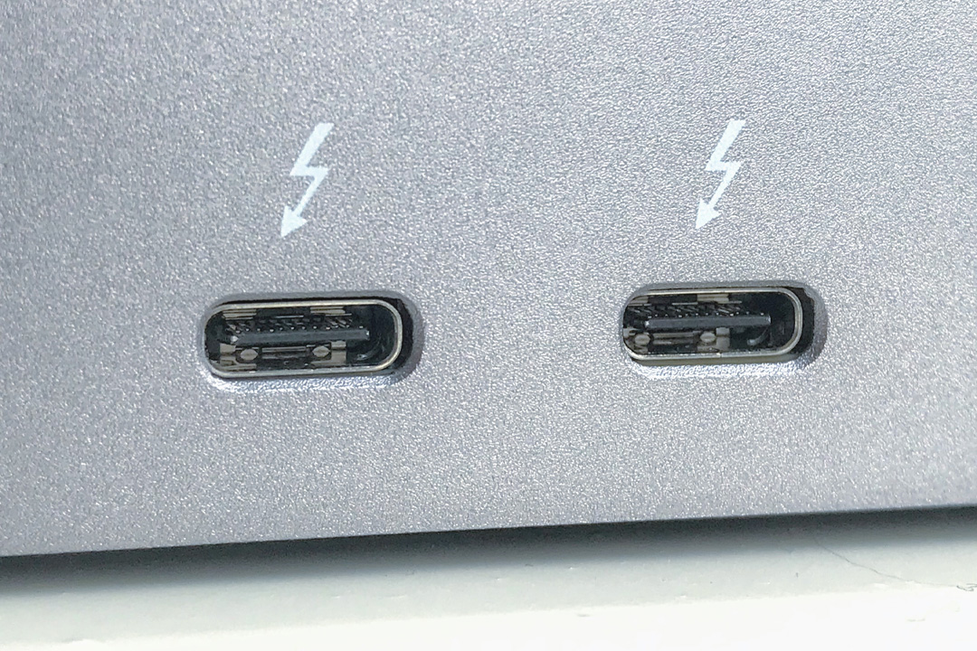 انواع پورت‌های مک‌بوک اپل-پورت تاندربولت 3 (Thunderbolt 3) - The-challenge-of-eliminating-MacBook-ports-in-2020