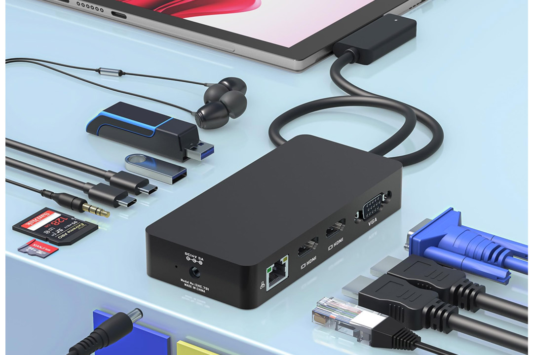 پورت‌های خروجی سرفیس داک مایکروسافت برای اتصال همزمان دو مانیتور و لوازم جانبی.