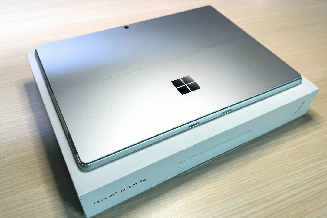  راه‌اندازی سرفیس جدید برای اولین بار پس از باز کردن جعبه