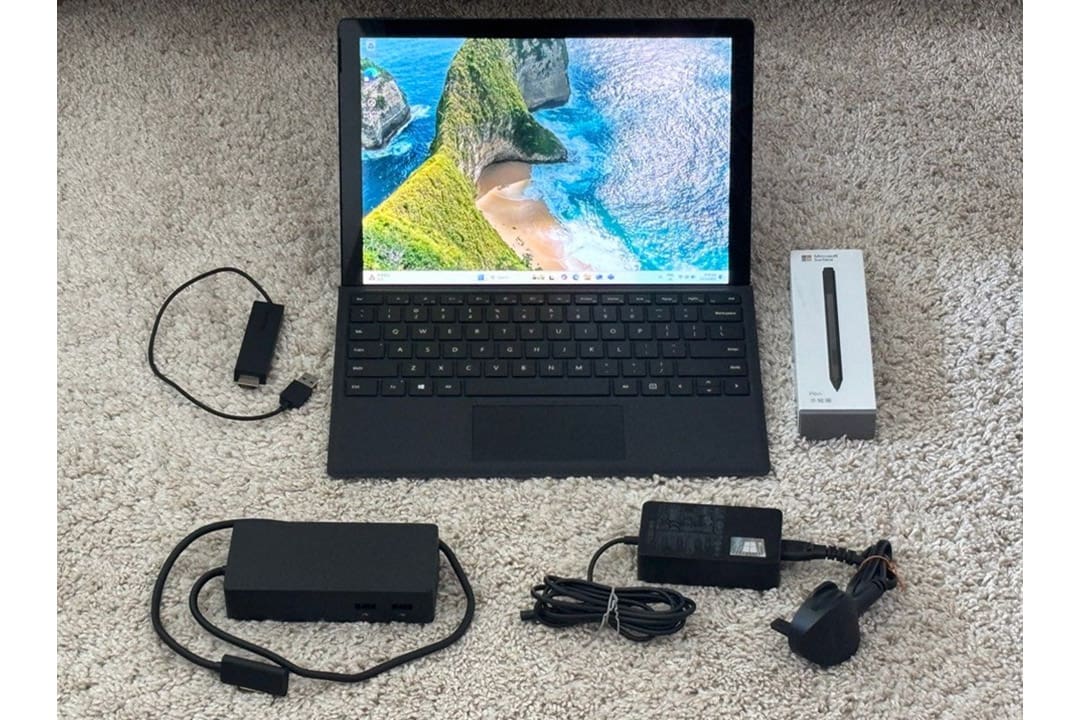 لوازم جانبی ضروری سرفیس: قلم، کیبورد، داک، ماوس و محافظ