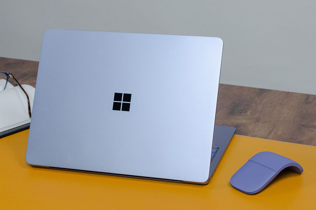 لپ تاپ مایکروسافت مدل Surface Laptop 8 - X Plus - 16GB RAM - 512GB بدنه فلزی و رنگ جدید بنفش
