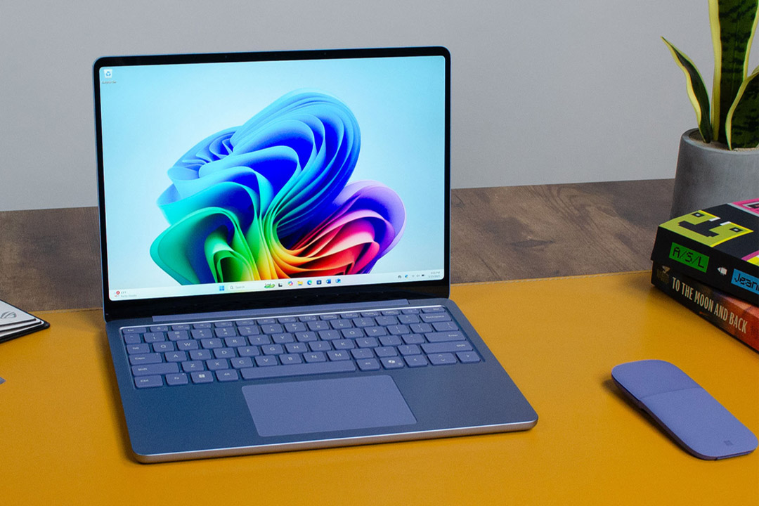 لپ تاپ مایکروسافت مدل Surface Laptop 8 - X Plus - 16GB RAM - 512GB صفحه نمایشگر 13 اینچی